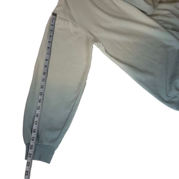 BP Sweatshirt Dip Dye Crew Neck Blue White Ribbed Cuffs Hem Long Sleeve Women XL - Picture 7 of 14